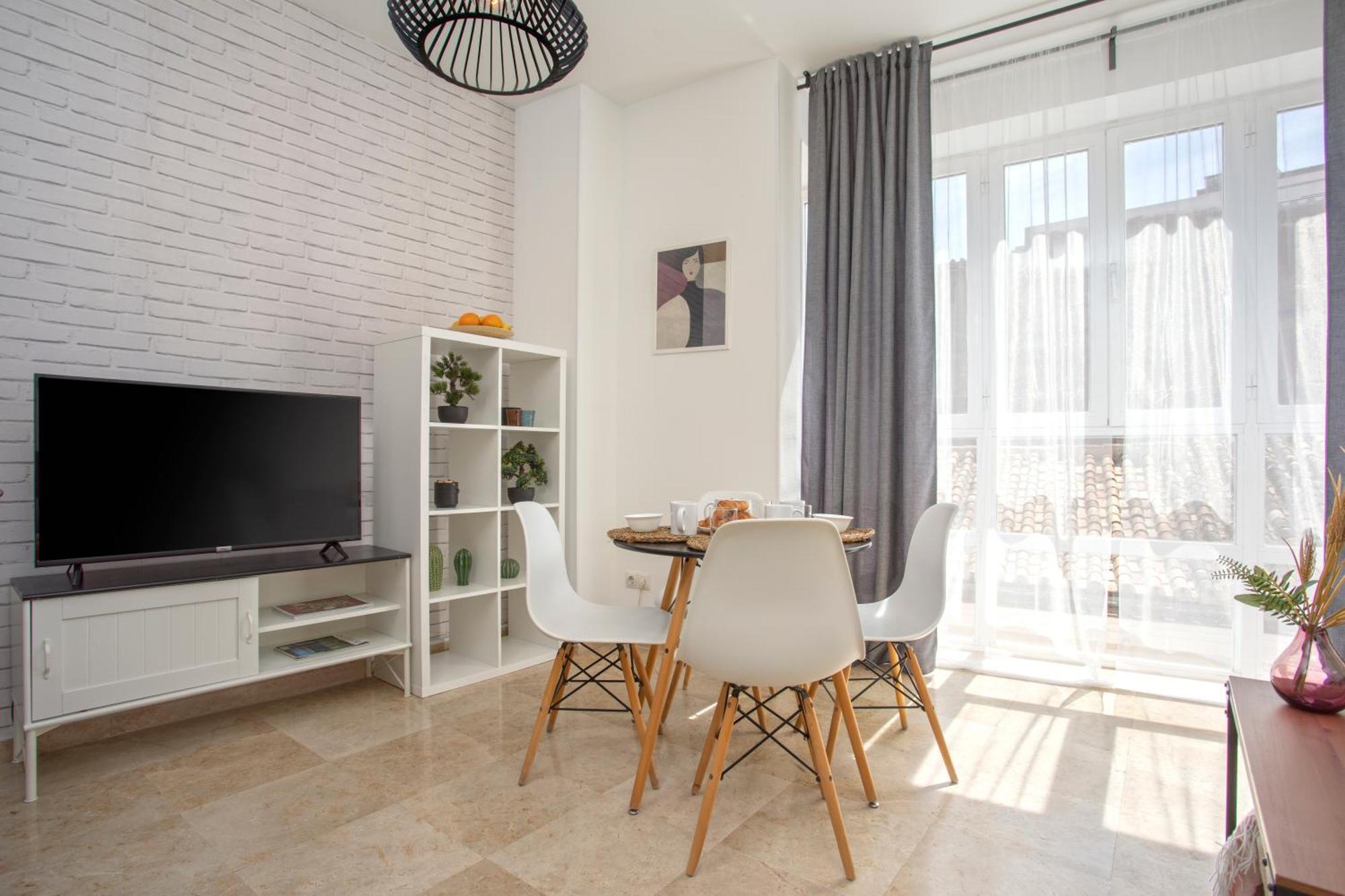 Precioso Apartamento En Pleno Centro By Rent Me มาลากา ภายนอก รูปภาพ