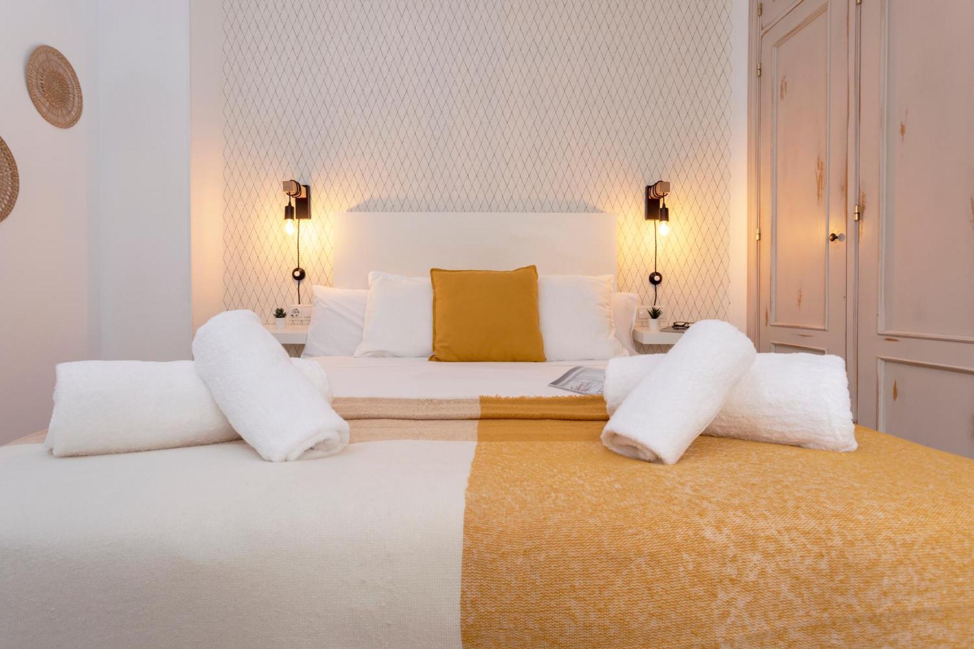 Precioso Apartamento En Pleno Centro By Rent Me มาลากา ภายนอก รูปภาพ