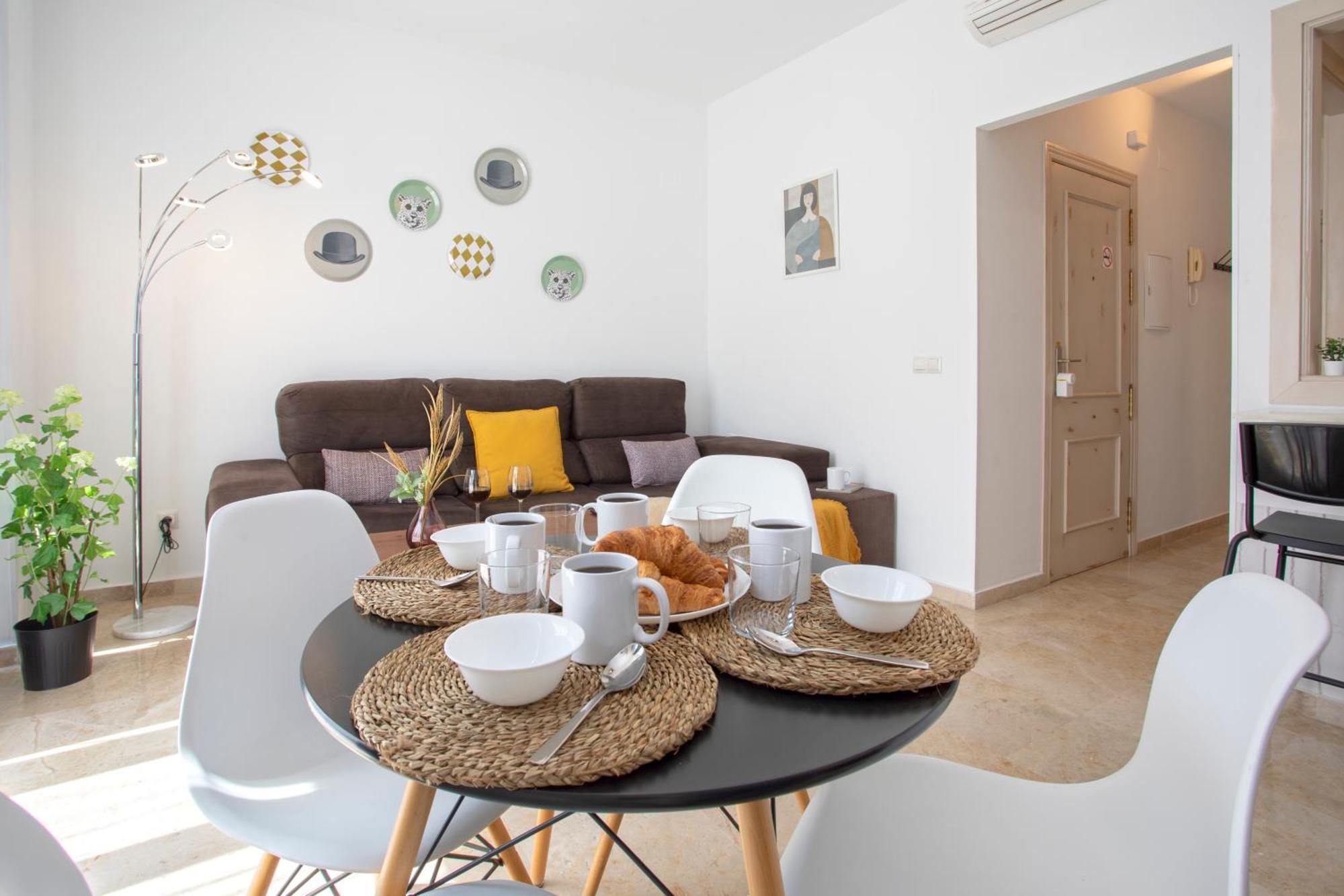 Precioso Apartamento En Pleno Centro By Rent Me มาลากา ภายนอก รูปภาพ